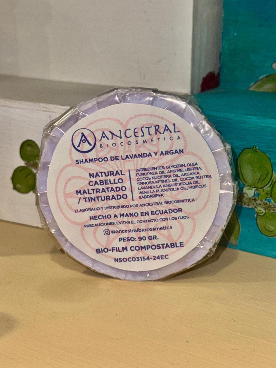 Shampoo sólido con aceites esenciales